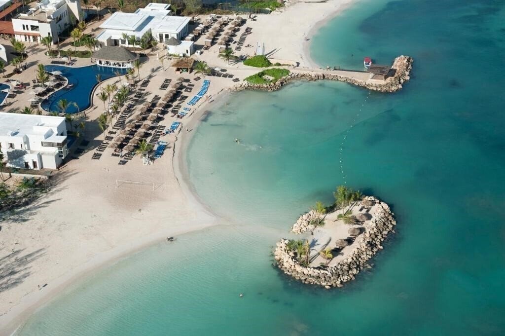 Фотография Royalton Hideaway Blue Waters, An Autograph Collection All Inclusive Resort Adults Only 5*