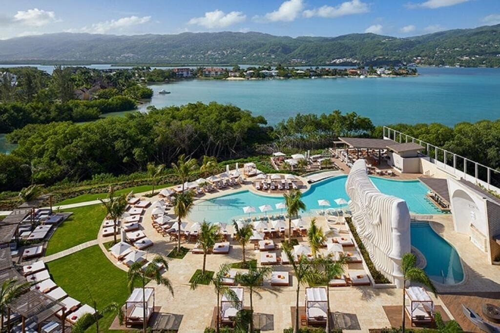 Фотография Breathless Montego Bay Resort & Spa 5*