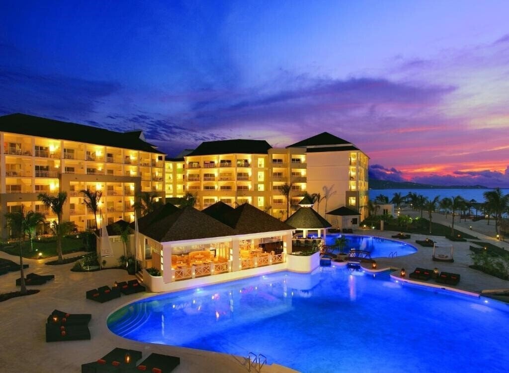 Зображення Secrets St. James 5*