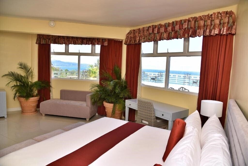 Готель Grand A View 4*