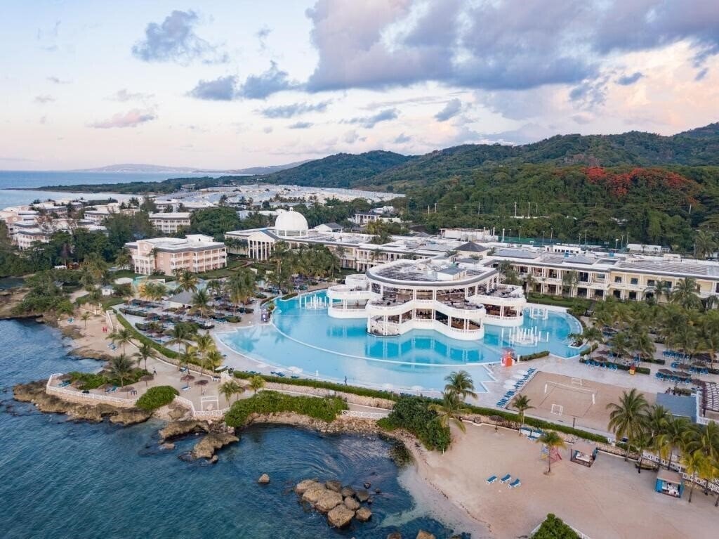 Отель Grand Palladium Jamaica Resort & SPA 5*