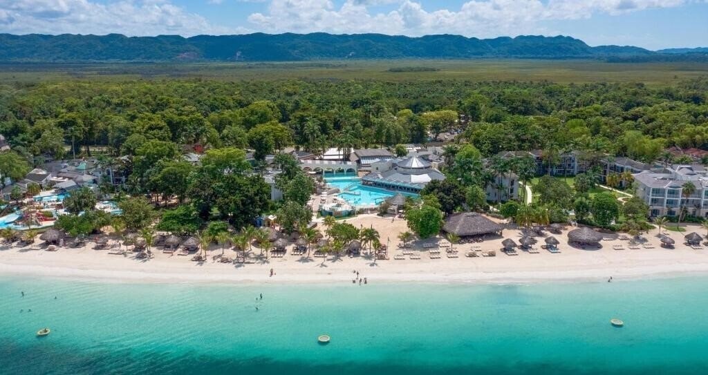 Фото Beaches Negril 5*
