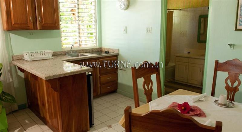 Готель Foote Prints On The Sands 2*