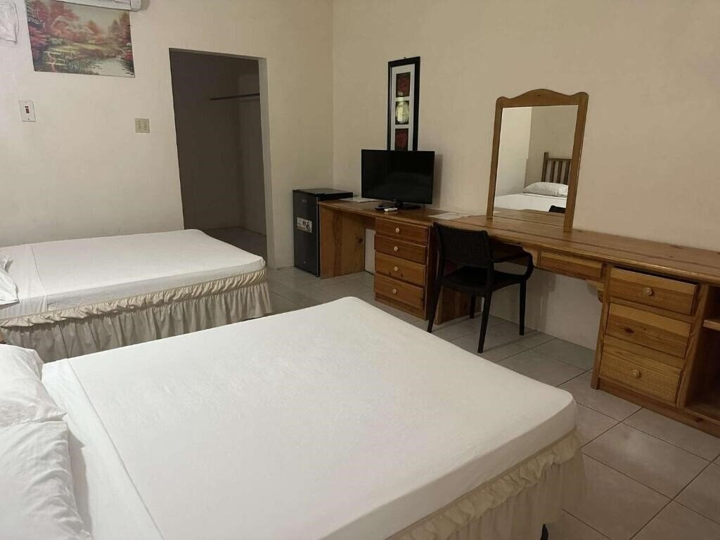 Фото Funholiday Beach Resort 3*