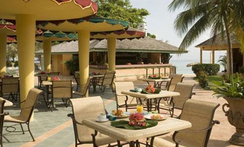 Отель Sandals Dunn's River Villagio Golf Resort & SPA 4*