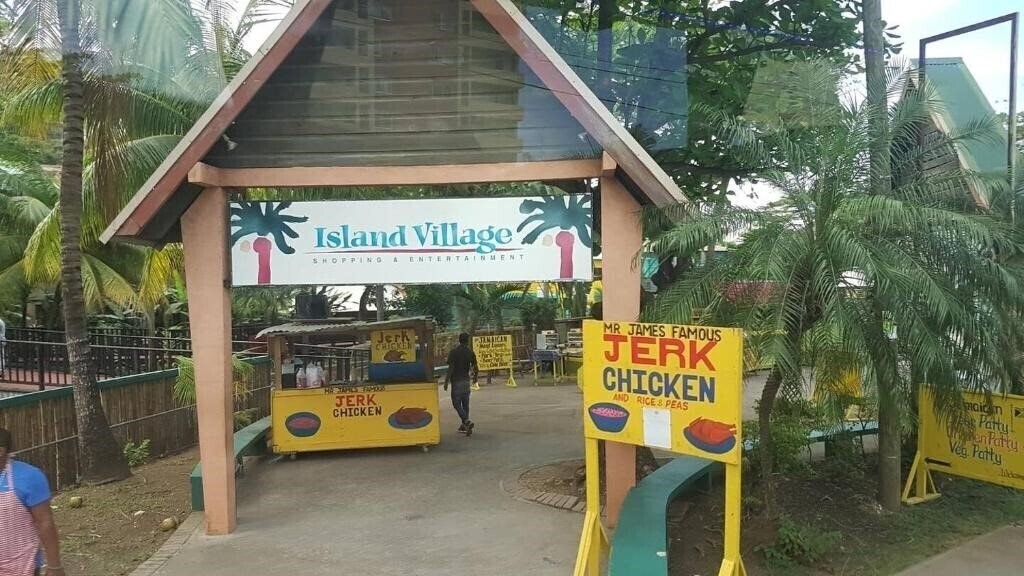 Картинка Fishermans Point 3*