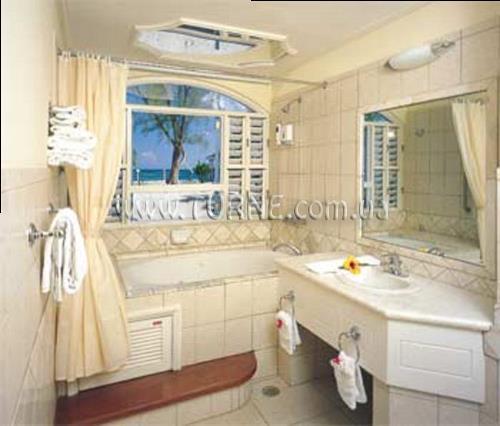 Отель Superfun Resort 4*