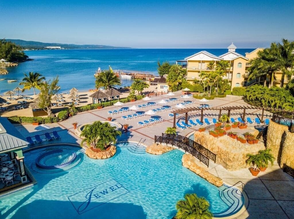 Готель Jewel Paradise Cove Resort & Spa 5*