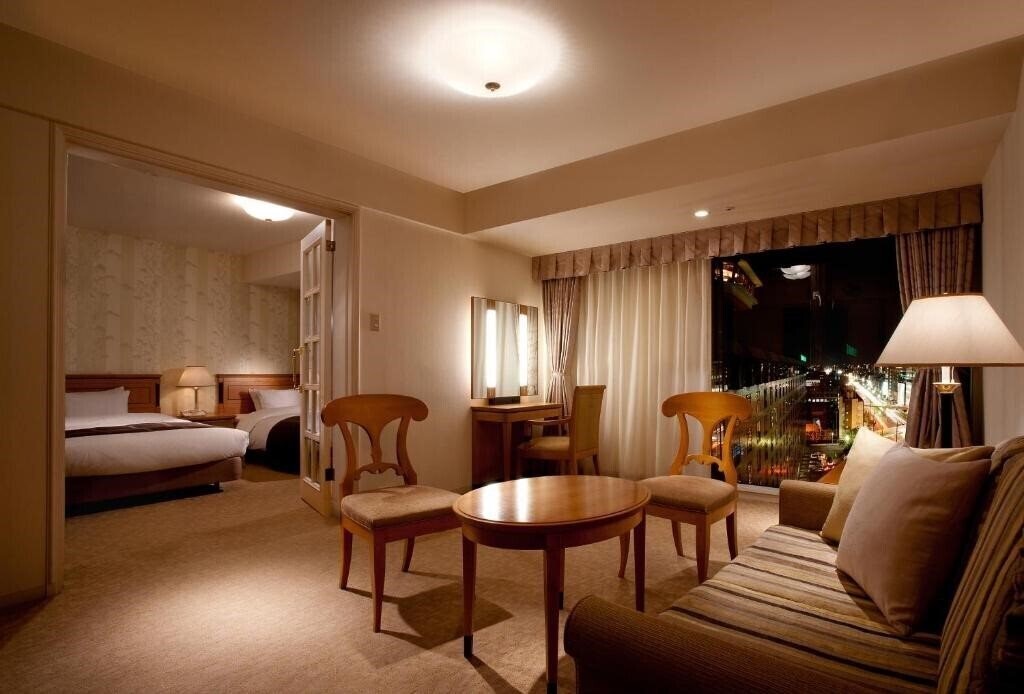Фото Rihga Royal Hotel Kyoto 4*