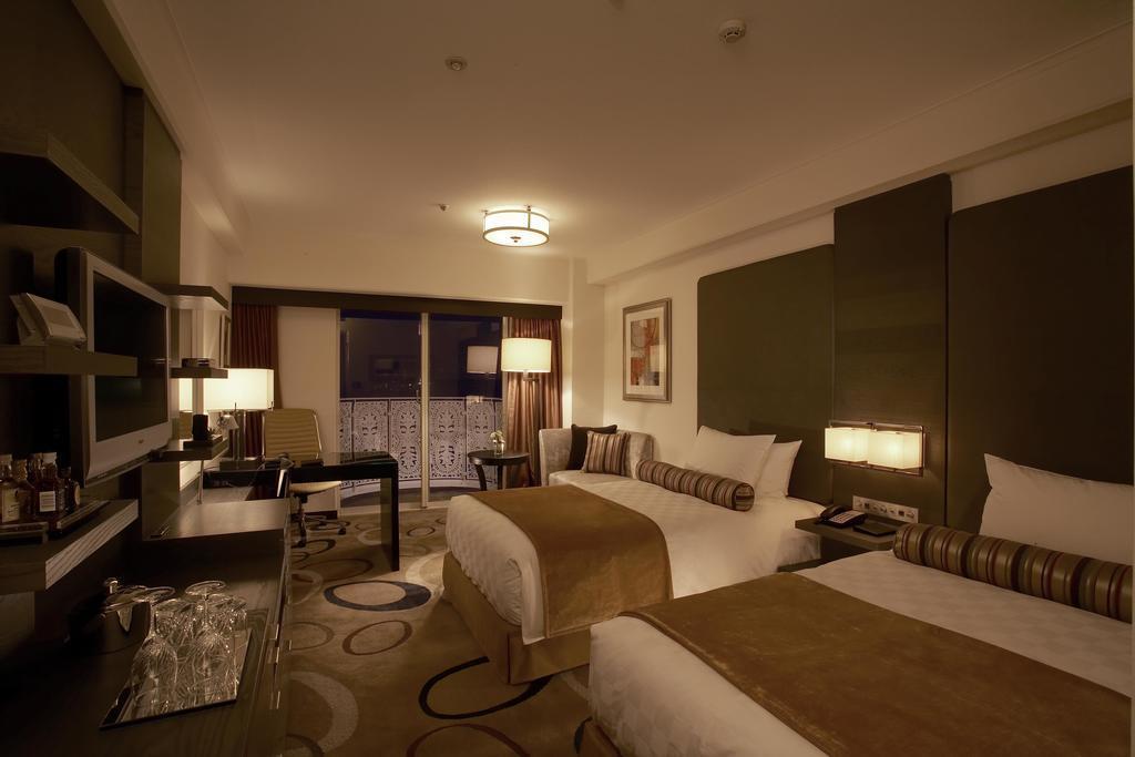 Фото Grand Prince Hotel New Takanawa 3*