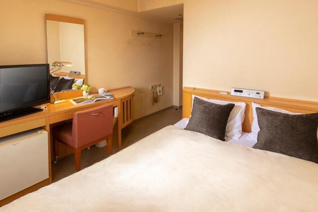 Картинка Chisun Hamamatsucho 3*