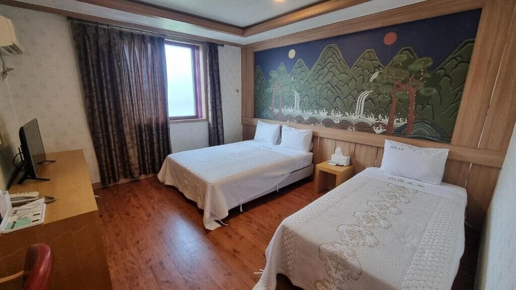 Фото Parkwood Incheon Airport 3*