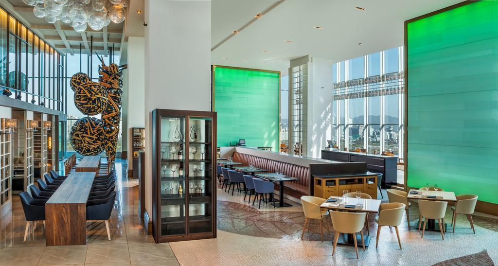 Фотографія Sheraton Grande Walkerhill 5*