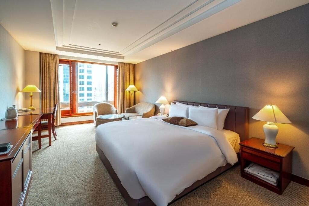 Готель Koreana 4*