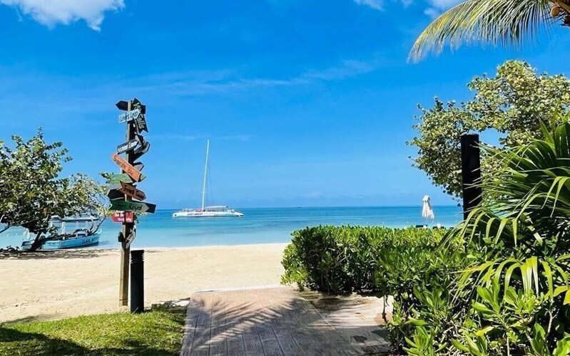 Фото Azul Beach Resort Negril By Karisma 5*